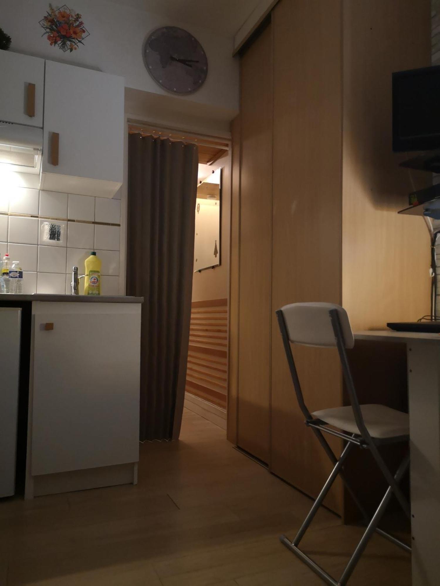 Studette Meublee, Ranelagh 16e Appartement *